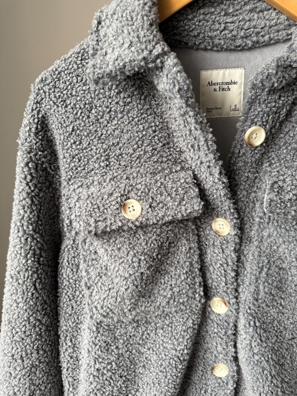 Куртка букле Abercrombie & Fitch, S