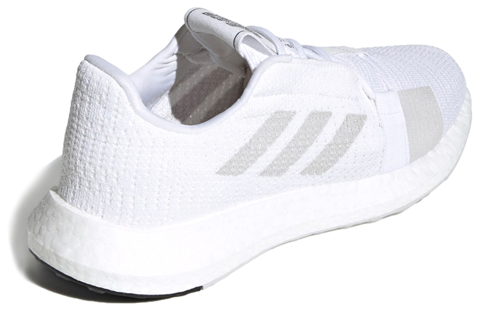 Кроссовки Adidas Senseboost Go M