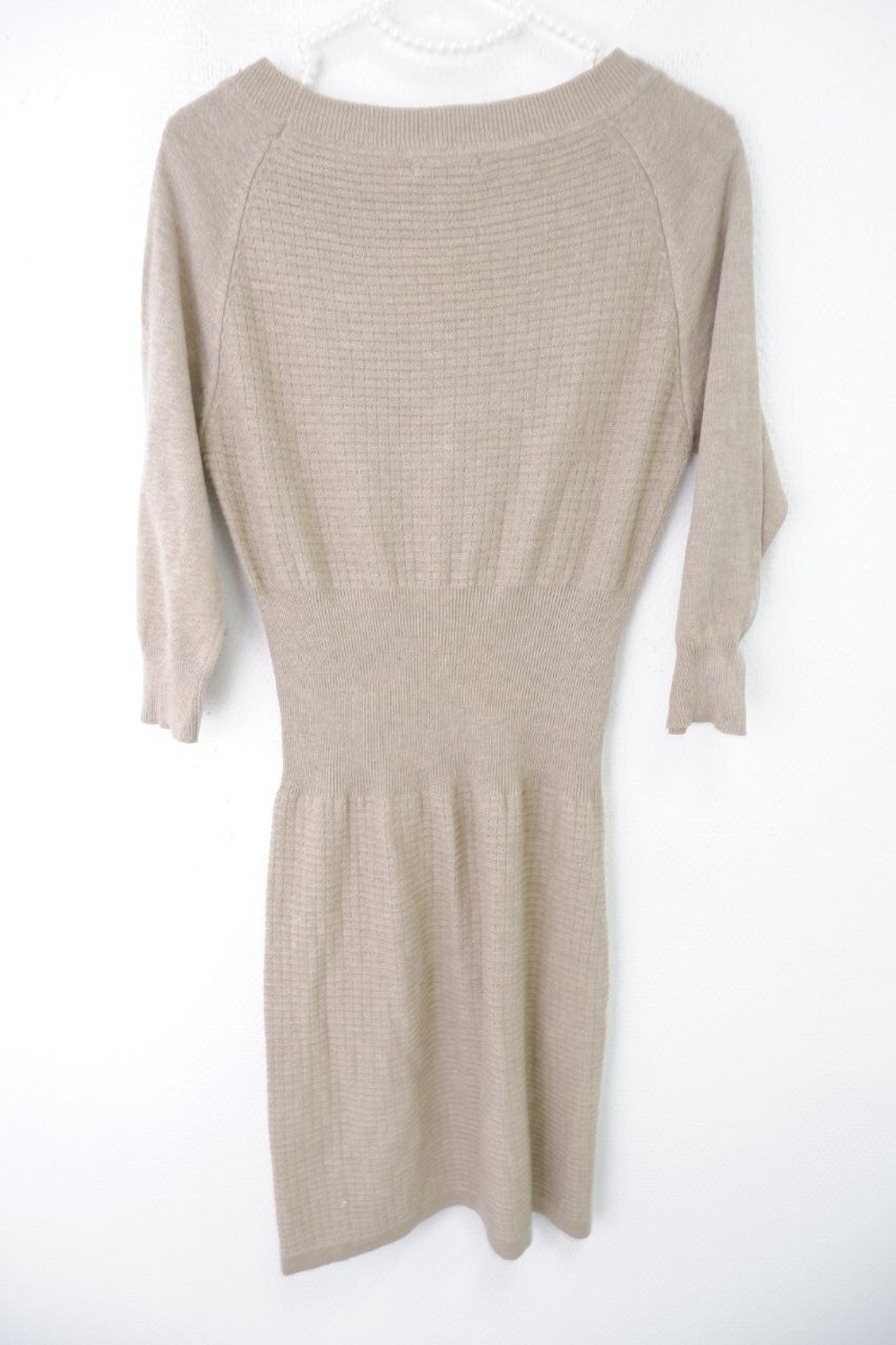 Платье Incity однотонное 46 размер