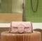 Поясная сумка Gucci с логотипом GG Marmont светло-розовый