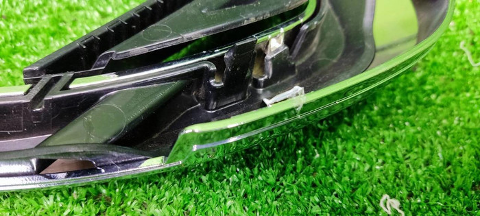 Решетка радиатора правая BMW 5er G30 (2017-2020)