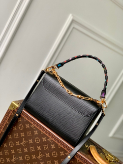 Louis Vuitton Twist MM Slim