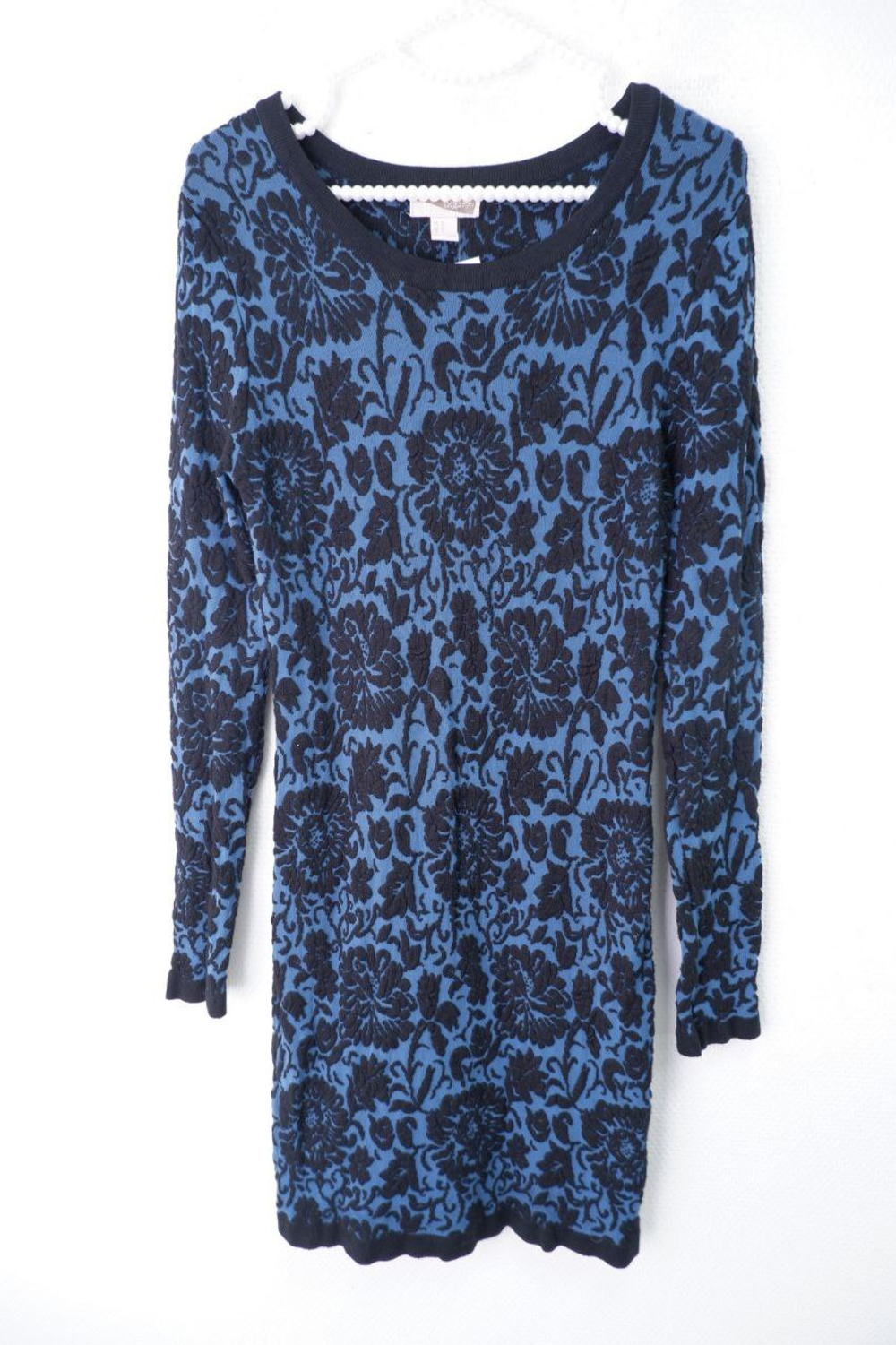 Платье Forever 21 плотное 46 размер