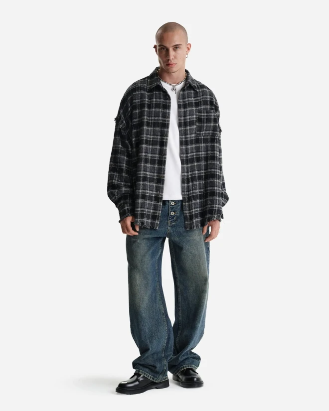 Рубашка в клетку с необработанным краем серо-черная