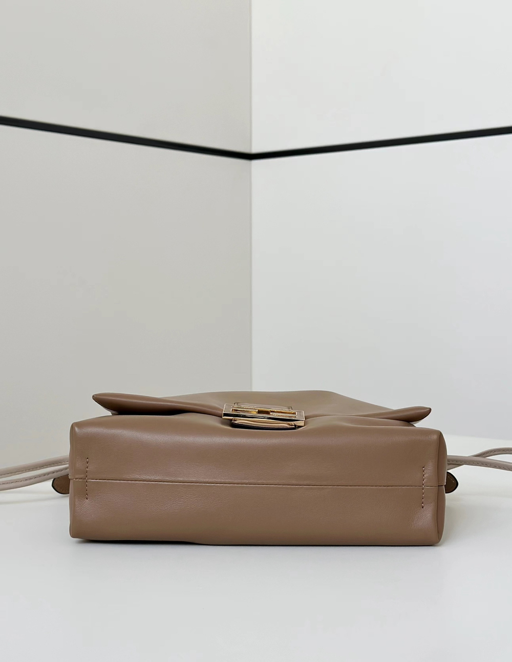 Fendi Medium Mamma Baguette 26 cm