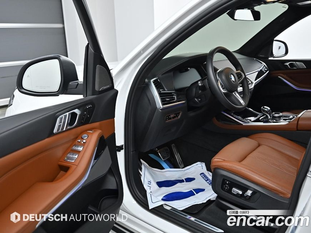 BMW X7 (G07) xDrive 40i M Sports 6-и местный (09.2022)