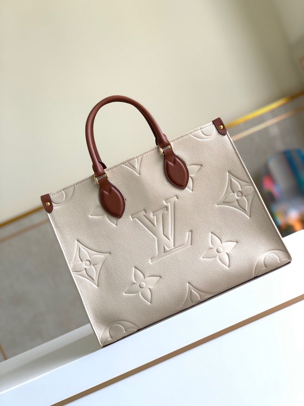 Louis Vuitton Onthego MM