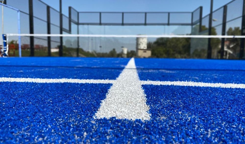 Искусственная трава Mondo Supercourt для падел-кортов, синяя