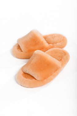 меховые тапочки из овчины