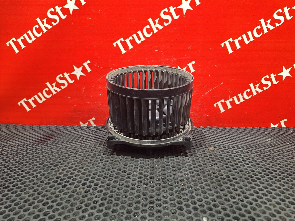 Моторчик отопителя 2018г.