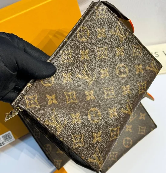 Несессер Louis Vuitton Trio, коричневый