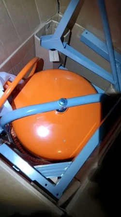 Бетоносмеситель Кратон "BeeTone" 120, барабан на 120л, венец чугун