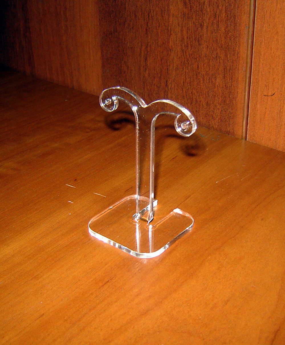 Подставка под серьги №2 прозрачная 60 мм