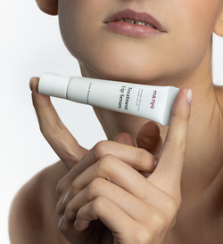 Manyo Treatment Lip Serum 10ml