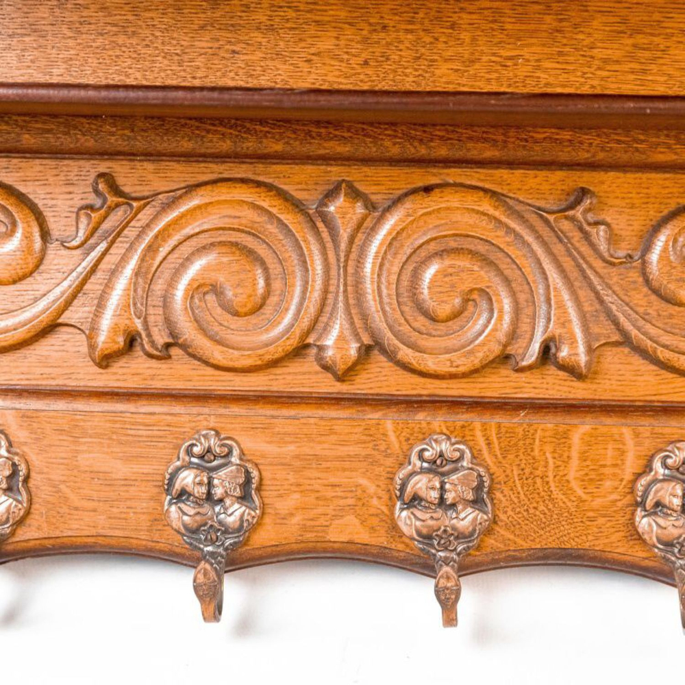 Старинная вешалка