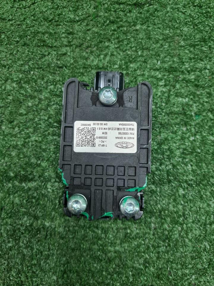 Датчик слепых зон правый Chery Tiggo 8 Pro (21-нв)