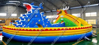 Надувной наземный аквапарк на постоянной подкачке «Акула и дракон» 21.6*21*8 м