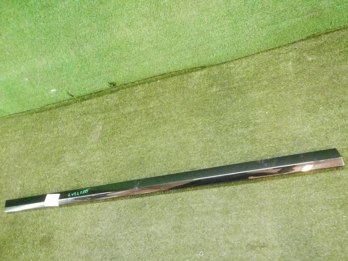 Накладка двери передняя левая BMW X7 G07 (2019-н.в.)