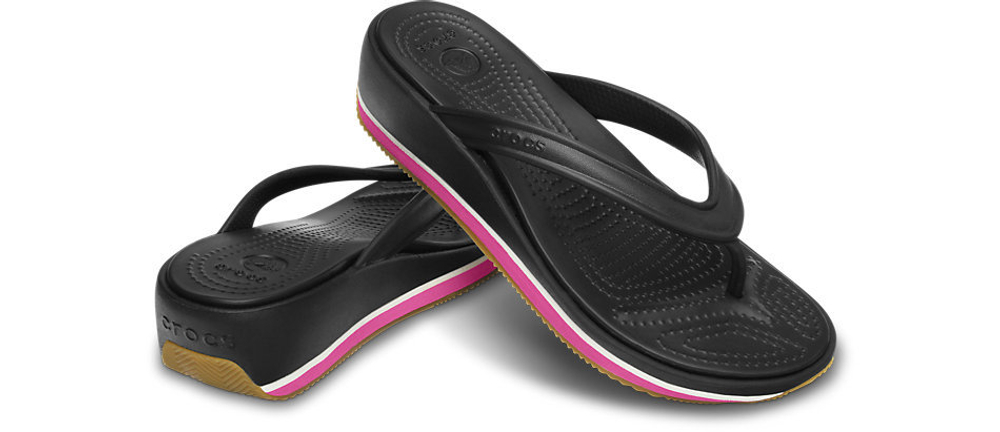 Сандалии Women’s Crocs Retro Flip Wedge Black / Fuchsia