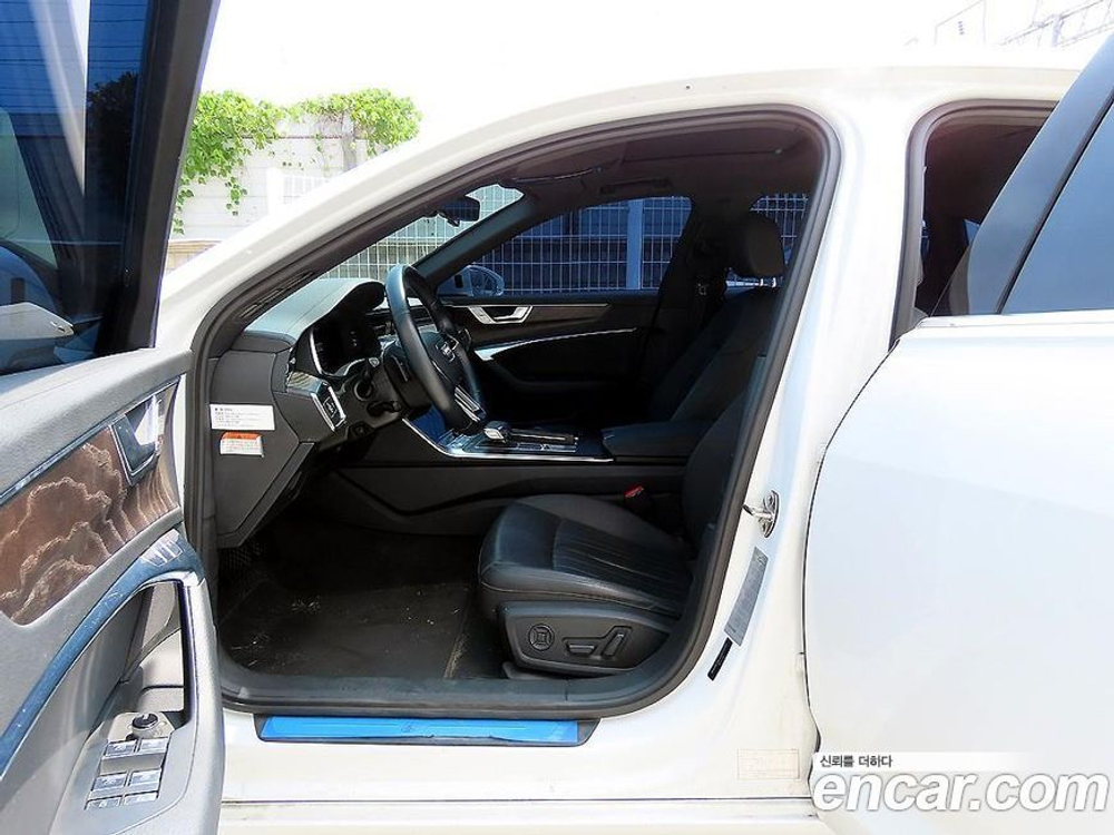 Audi A6 (C8) 45 TFSI Quattro Premium (11.2019)