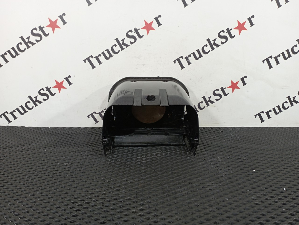 Кожух рулевой колонки 2023г.