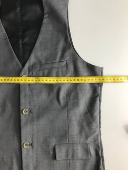 Жилет для классического стиля, визуально на 44 размер