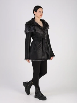 Дубленка зимняя натуральная с капюшоном короткая