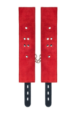 Красно-черные оковы на ноги из кожи