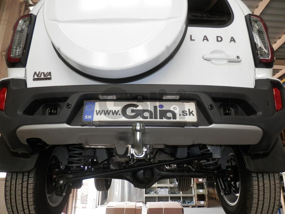 Фаркоп оцинкованный Galia L028C для Lada Niva Travel 2021-, Chevrolet Niva 2123 2008-2020, Lada Niva 2020-2021(паспорт и сертификат в комплекте)(без электрики)