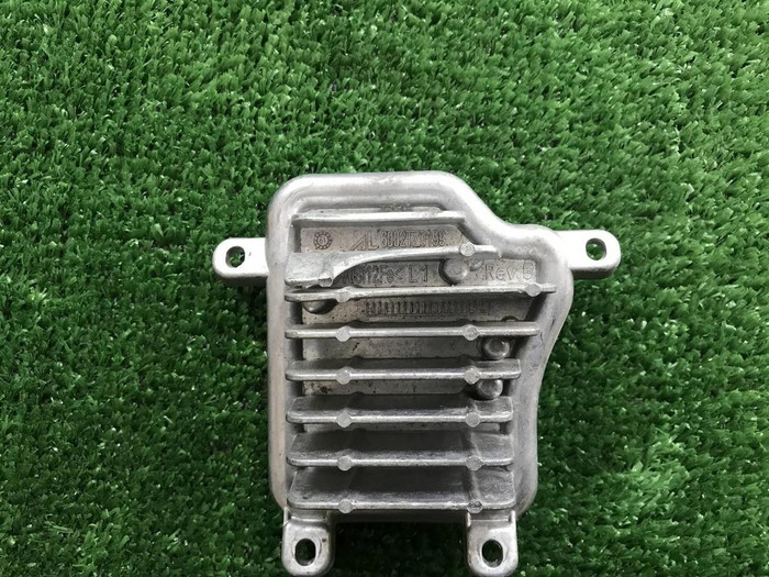 Блок управления фары левый Audi Q5 2 80A (17-20)