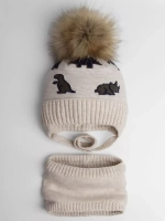 Шапка зимняя для мальчика на завязках и снуд
