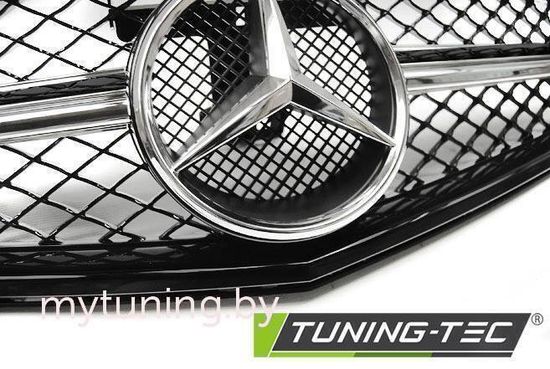 Решетка радиатора C63 STYLE GLOSSY BLACK-CHROME для Mercedes C W204