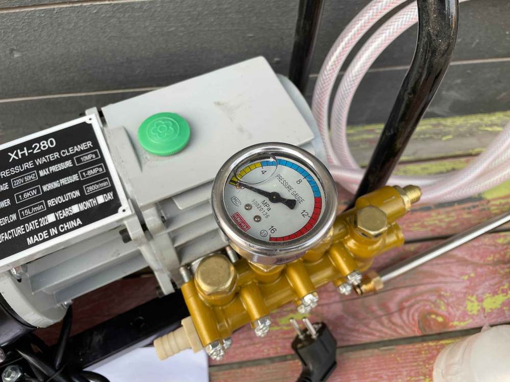 Мойка (GIDRA - 3) высокого давления XH-280, с пенным пистолетом в комплекте (110 - 160 бар, 1600 Вт) / (Гарантия 14 дней)