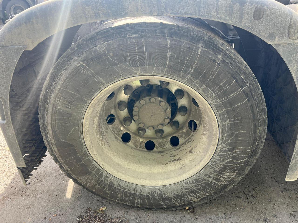 Shacman (Shaanxi) SX* 4x2 Седельный тягач SX4188YY381 (Дизельный, 12,5 л, 473 л.с., АТ)