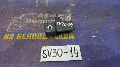 Бардачок пассажирский TOYOTA CAMRY 1991