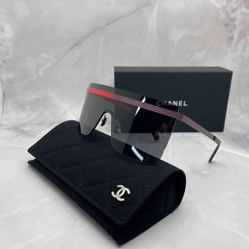 Солнцезащитные очки CHANEL