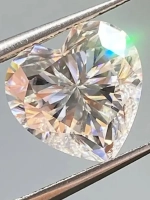 Муассанит "Сердце" 1 сt D/VVS1