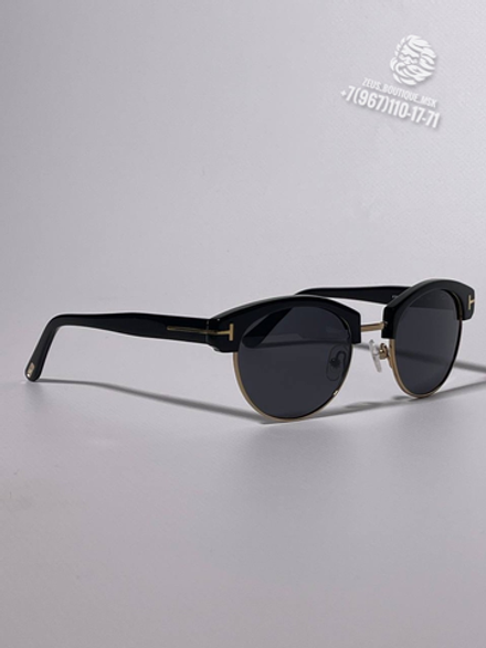 Солнцезащитные очки Tom Ford
