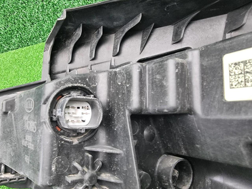 Фара правая Kia K5 (2019-2023) LED