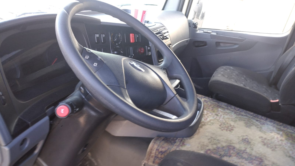 КамАЗ 5490 4x2 Седельный тягач 5490-033-87(S5) (Дизельный, 12,0 л, 401 л.с., АТ)