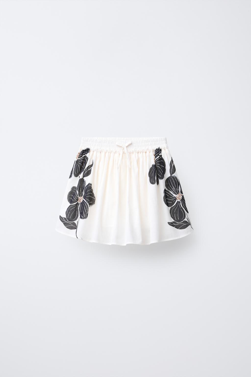 ZARA ЮБКА-ШОРТЫ С ЦВЕТОЧНЫМ ПРИНТОМ, ЭКРЮ/ЧЕРНЫЙ