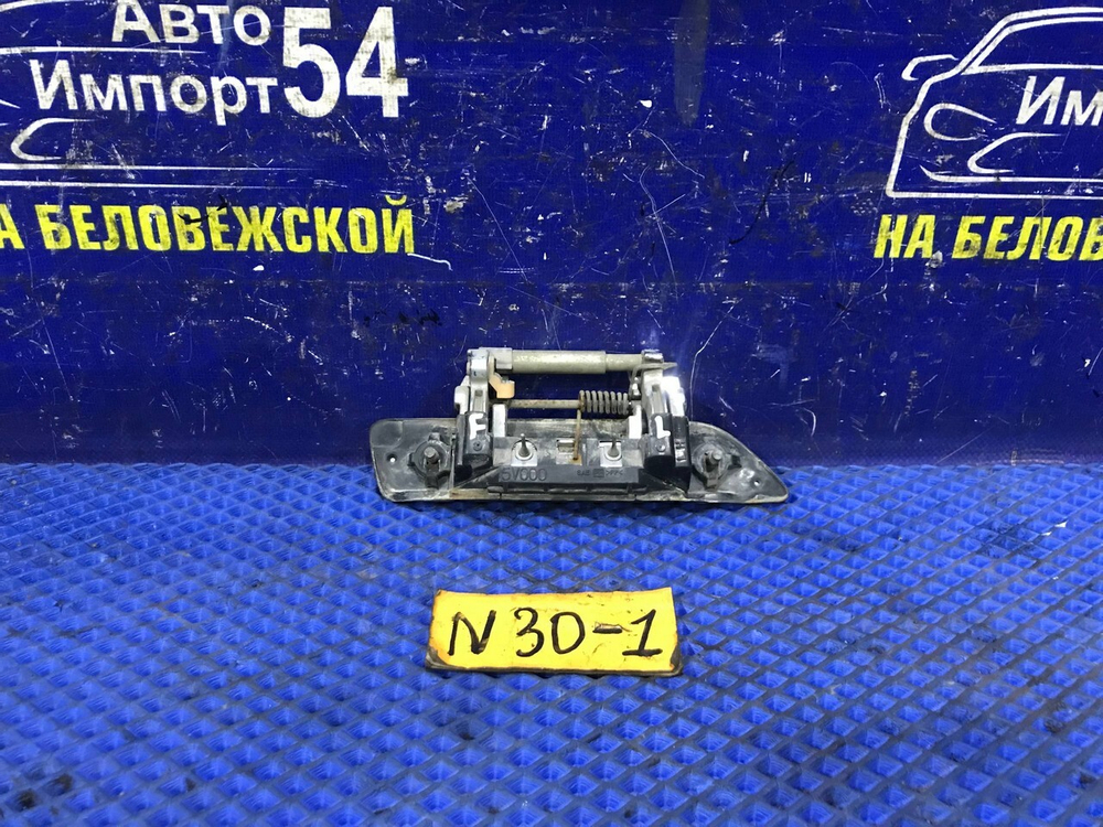 Ручка двери передней левой внешняя NISSAN R’NESSA 1999