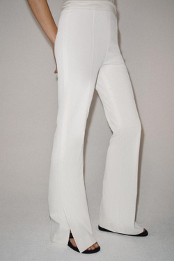 ZARA РАСКЛЕШЕННЫЕ БРЮКИ С РАЗРЕЗАМИ — ZW COLLECTION, ЖЕЛТОВАТО-БЕЛЫЙ