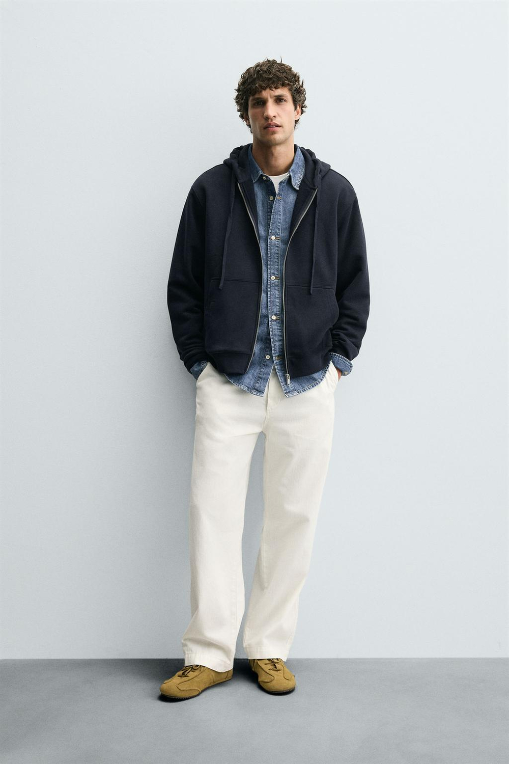 ZARA ТОЛСТОВКА С КАПЮШОНОМ НА МОЛНИИ, МОРСКОЙ СИНИЙ