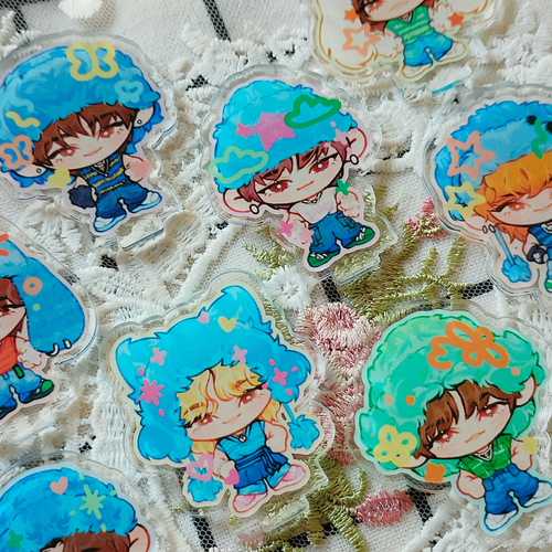 Стенд (акрил) / 22XIU2 / STRAY KIDS