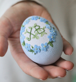 Яйцо Пасхальное голубое