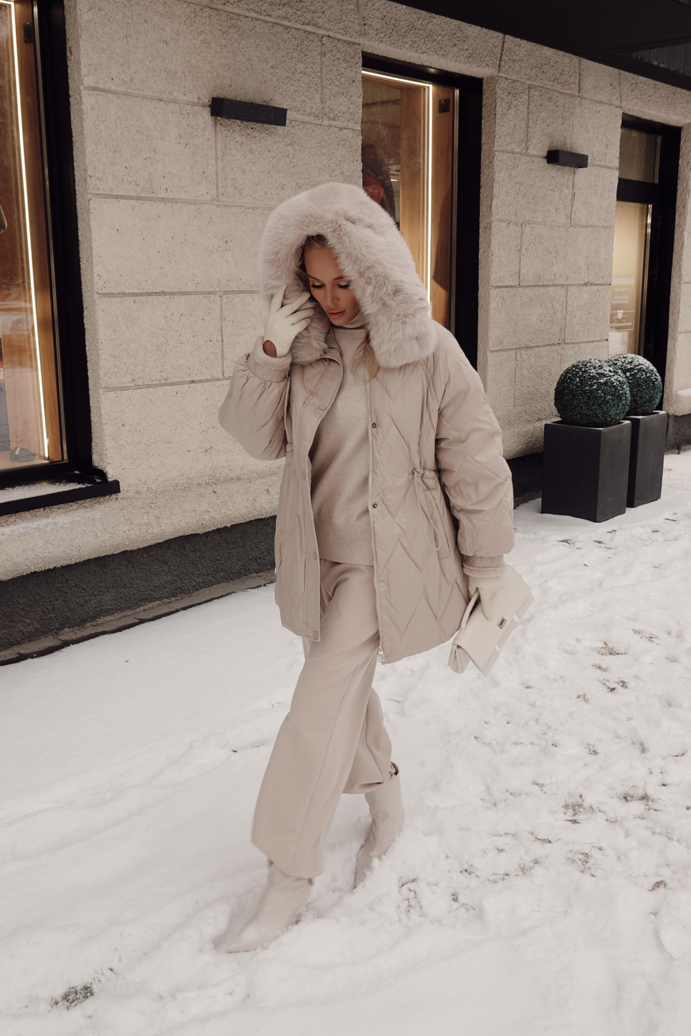 Пуховик комбинированный с элементами дубленки