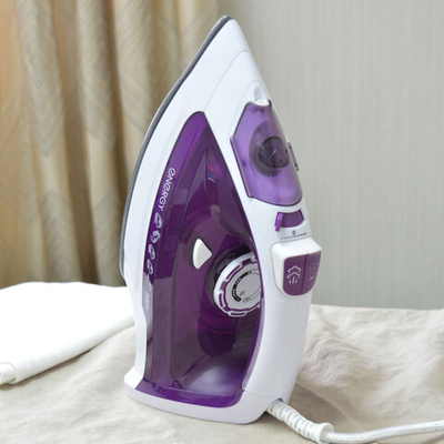 Утюг ENERGY EN-348 керамическая подошва 2600ВТ, бело-фиолетовый