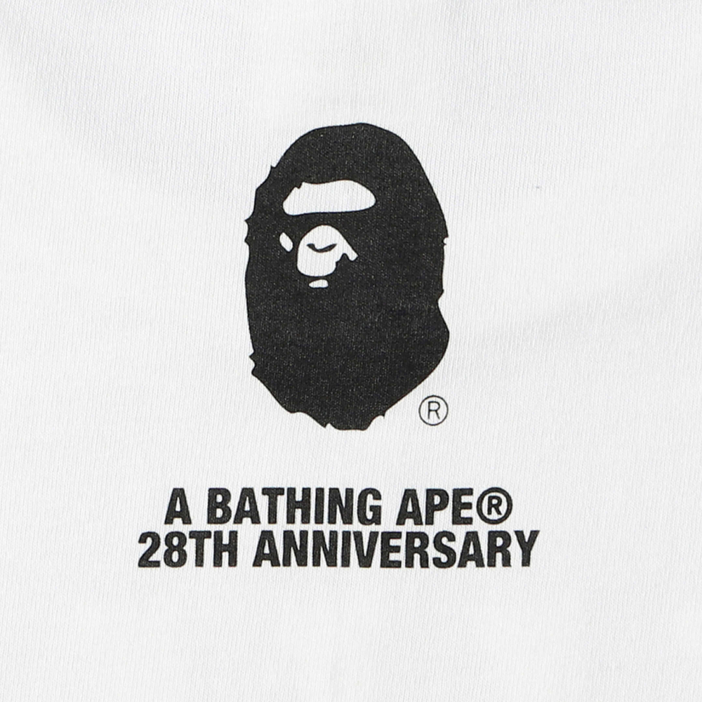 A Bathing Ape X Hajime Sorayama Shark Tee белый
