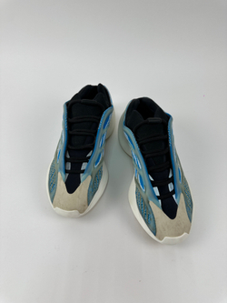 Кроссовки Adidas Yeezy 700 V3 Arzareth
